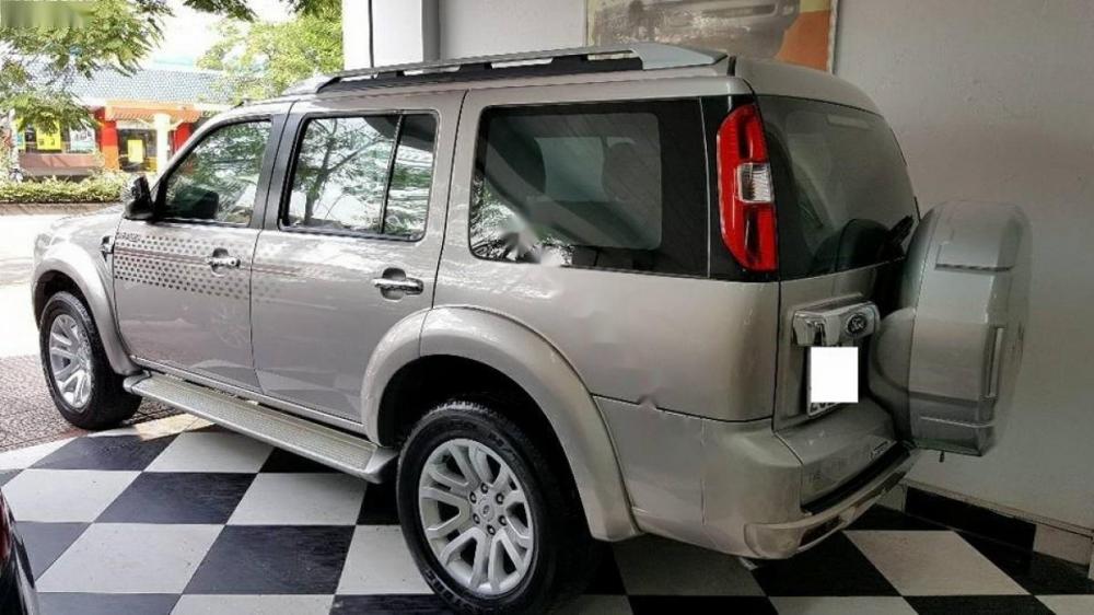 Ford Everest 2.5AT Limited 2015 - Bán Ford Everest 2.5AT Limited sản xuất năm 2015 như mới