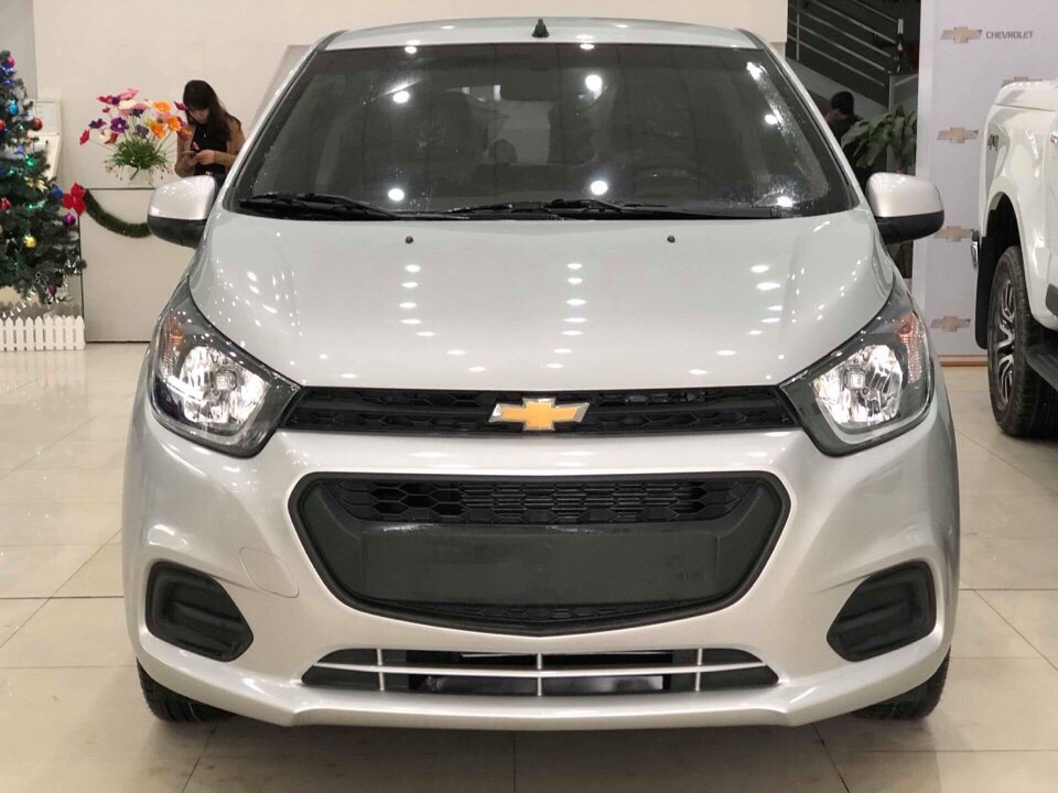 Chevrolet Spark LS 2018 - Bán Chevrolet Spark mới vay 90% - Hỗ trợ thêm cho anh em chạy Grab - LH 0912844768