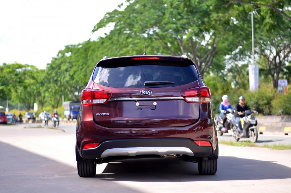 Kia Rondo Gat 2018 - Bán Kia Rondo máy xăng 2.0, số tự động, đời 2018, hỗ trợ trả góp 80%, LH: 0938.900.433