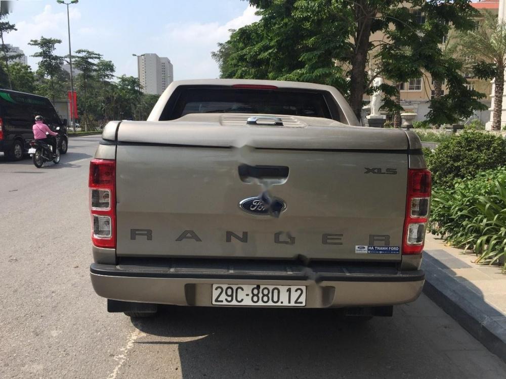 Ford Ranger XLS 2.2AT 2018 - Cần bán Ford Ranger XLS 2.2AT sản xuất năm 2018, nhập khẩu