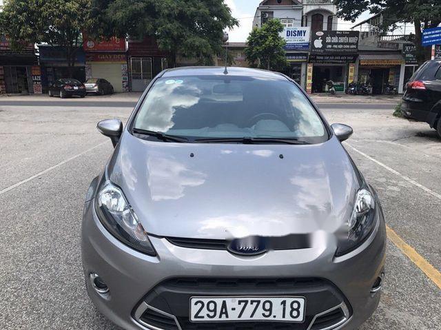 Ford Fiesta 2011 - Bán ô tô Ford Fiesta đời 2011 đẹp như mới, giá chỉ 365 triệu