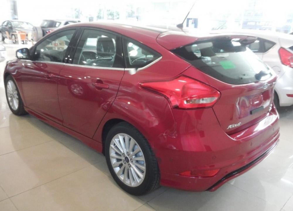 Ford Focus Sport 1.5L 2018 - Bán Ford Focus Sport 1.5L sản xuất năm 2018, màu đỏ, 770tr