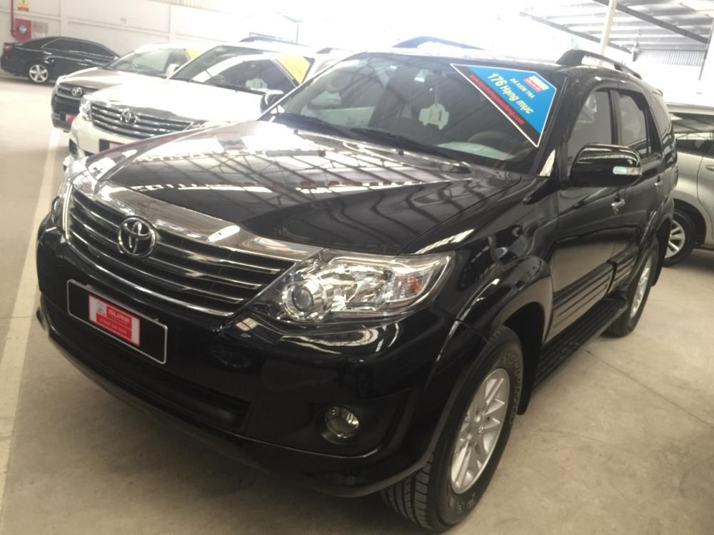 Toyota Fortuner 2014 - Bán Toyota Fortuner đời 2014, màu đen, 760tr