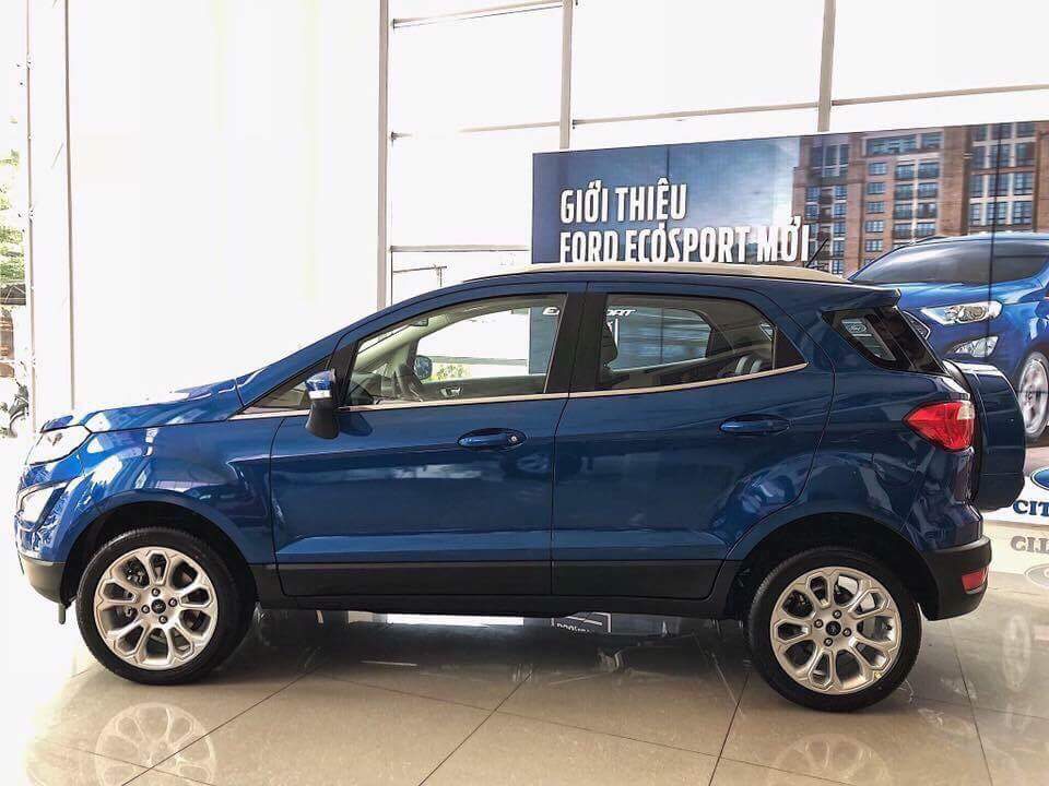 Ford EcoSport Titanium 2018 - Cần bán xe Ford EcoSport Titanium 2018, màu xanh lam, giá tốt nhất thị trường chỉ với 545tr