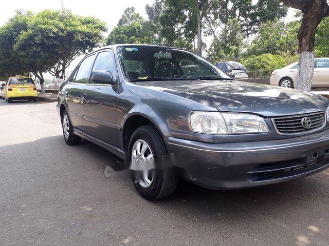 Toyota Corolla 2001 - Bán ô tô Toyota Corolla năm sản xuất 2001, màu xám