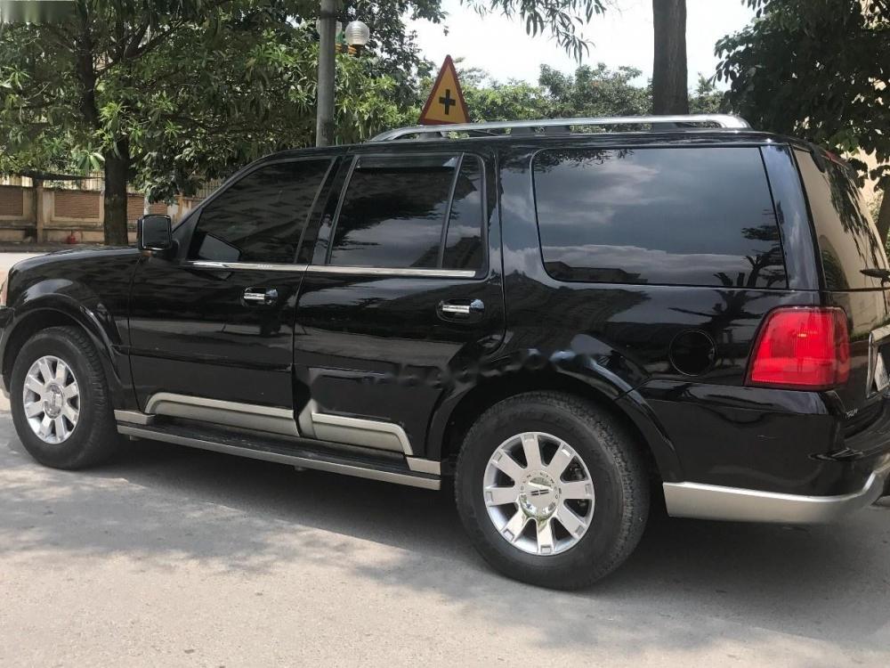 Lincoln Navigator 2003 - Cần bán lại xe Lincoln Navigator 2003, màu đen, xe nhập