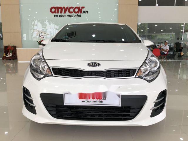 Kia Rio 2015 - Bán Kia Rio sản xuất năm 2015, màu trắng, nhập khẩu số tự động