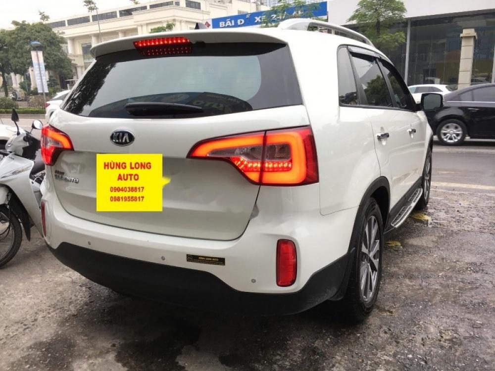 Kia Sorento 2.4 AT 2015 - Bán xe Kia Sorento 2.4 AT sản xuất 2015, màu trắng  