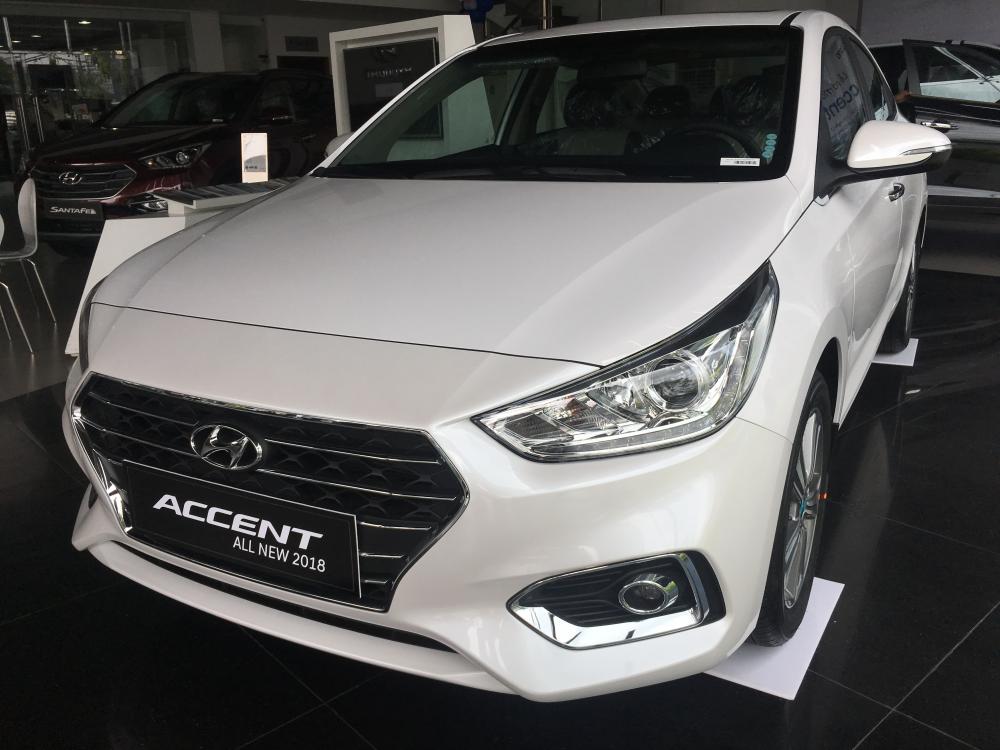 Hyundai Accent 1.4AT full 2018 - Bán ô tô Hyundai 1.4AT full năm 2018, màu trắng, giá 539tr