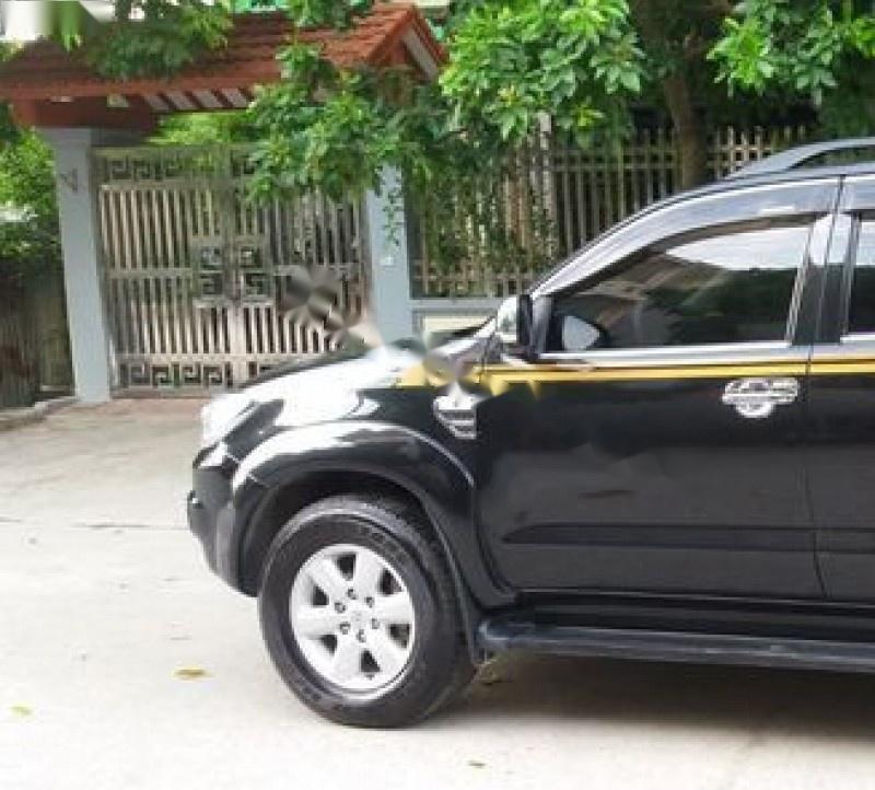 Toyota Fortuner 2.5G 2010 - Bán Toyota Fortuner 2.5G đời 2010, màu đen, giá 632tr