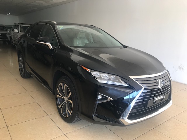 Lexus RX Luxury 2016 - Bán Lexus RX350 Luxury sx 2016, màu đen, xe nhập Nhật, cam kết như mới, đi 9200Km