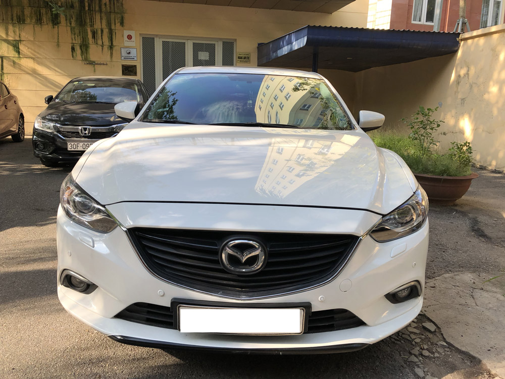 Mazda 6 2.5 2016 - Cần bán xe Mazda 6 2.5 2016, màu trắng, giá rẻ