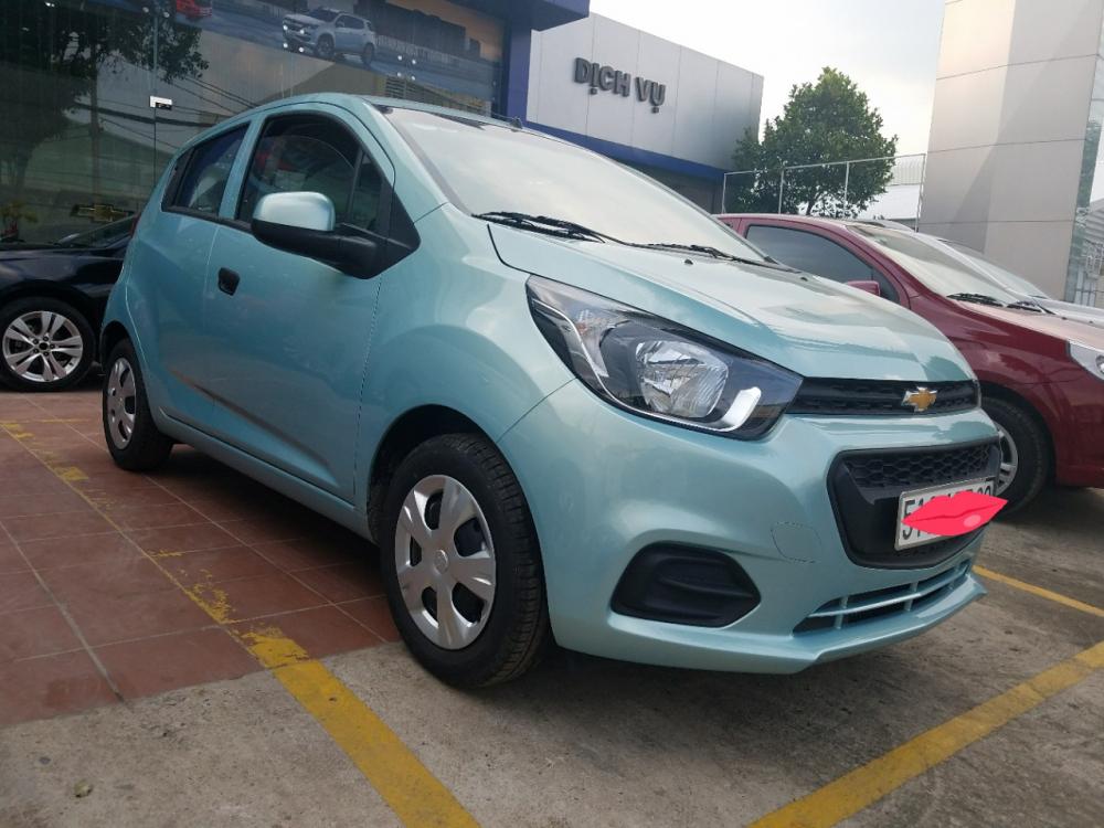 Chevrolet Spark LS MT 1.2 2018 - Bán ô tô Chevrolet Spark LS MT 1.2 năm 2018, đủ màu, Form mới KM tháng này 40 triệu, call: 0938.602.100 để có giá tốt