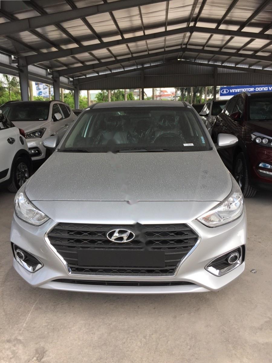 Hyundai Accent 1.4 MT Base 2018 - Bán xe Hyundai Accent 1.4 MT Base 2018, màu bạc 