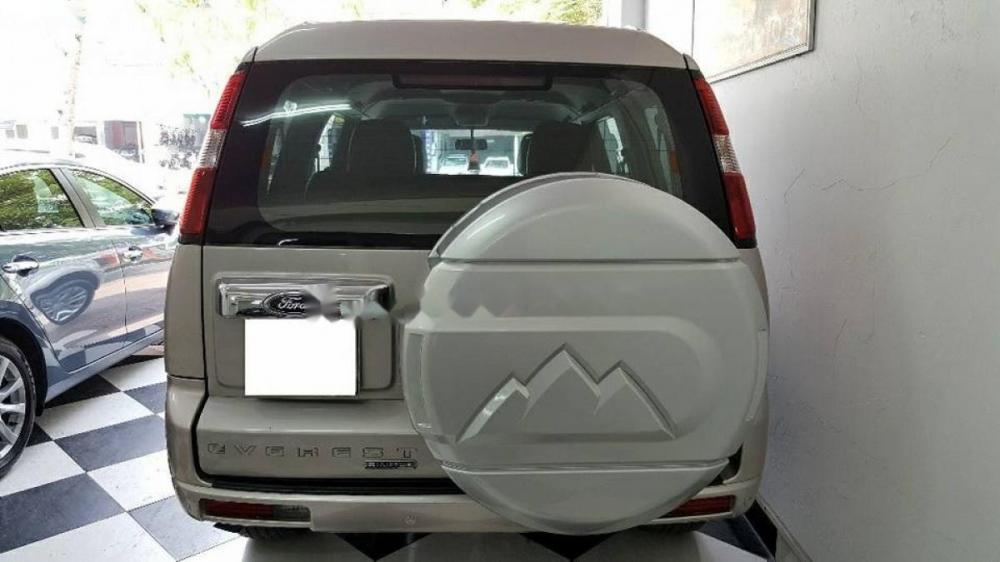 Ford Everest 2.5AT Limited 2015 - Bán Ford Everest 2.5AT Limited sản xuất năm 2015 như mới