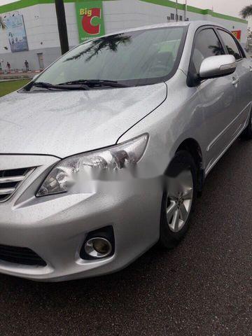 Toyota Corolla altis 2009 - Bán Toyota Corolla altis sản xuất năm 2009, màu bạc 