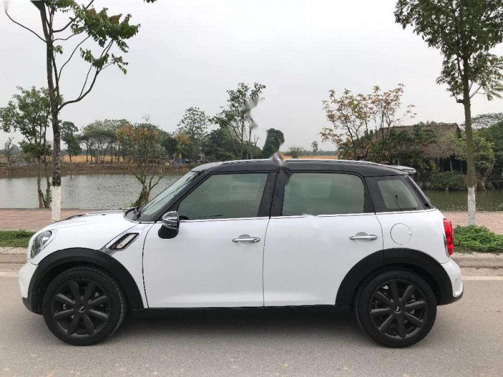 Mini Cooper 2013 - Cần bán gấp Mini Cooper năm 2013, màu trắng, xe nhập