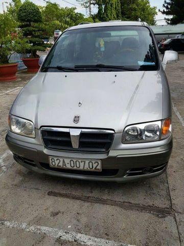 Hyundai Trajet   2003 - Cần bán xe Hyundai Trajet sản xuất năm 2003, màu xám, 278 triệu