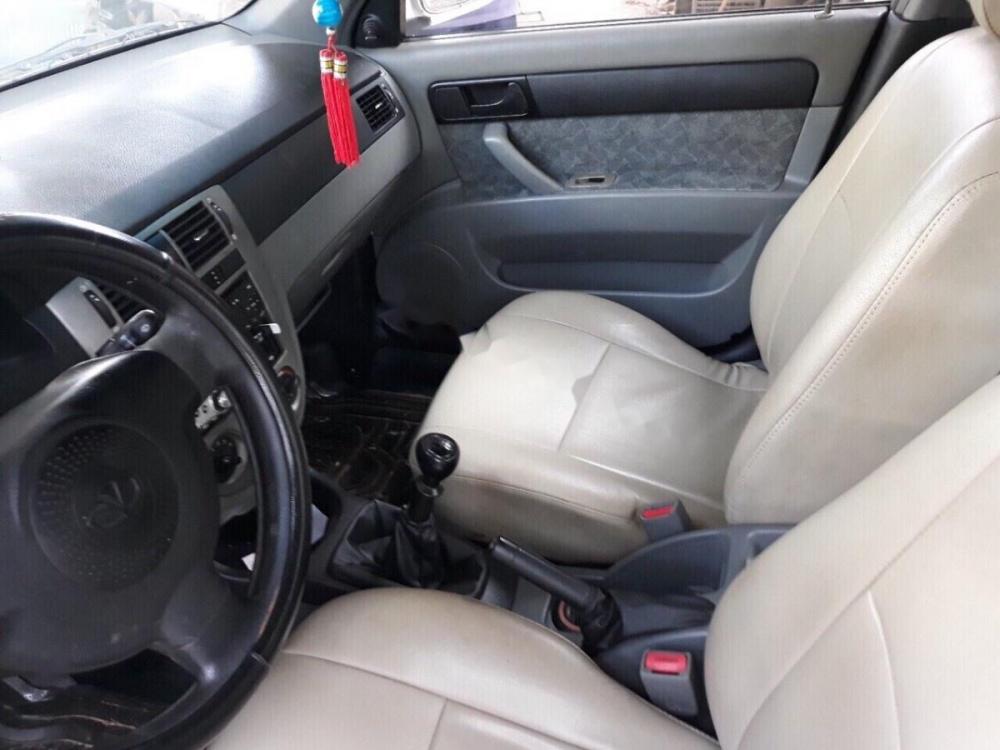 Daewoo Lacetti 2004 - Cần bán xe Daewoo Lacetti năm 2004, màu trắng, giá tốt