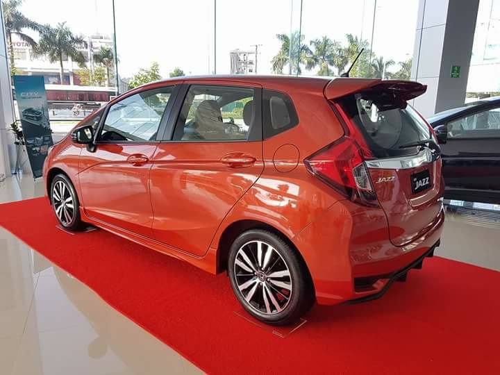 Honda Jazz V 2018 - [Honda Ôtô Bắc Ninh]  bán xe Honda Jazz bản V 2018, nhập khẩu Thái Lan, đủ màu giao xe ngay. hotline 0989.868.202