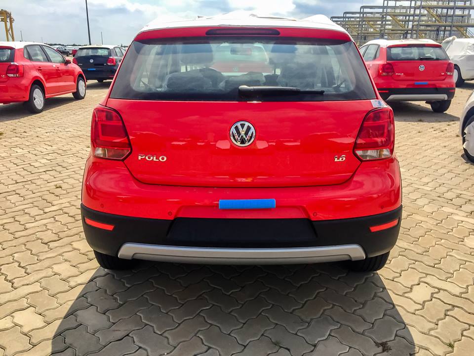 Volkswagen Polo E 2018 - Bán Volkswagen Cross Polo đời 2018, màu đỏ, nhập khẩu, giá chỉ 725 triệu