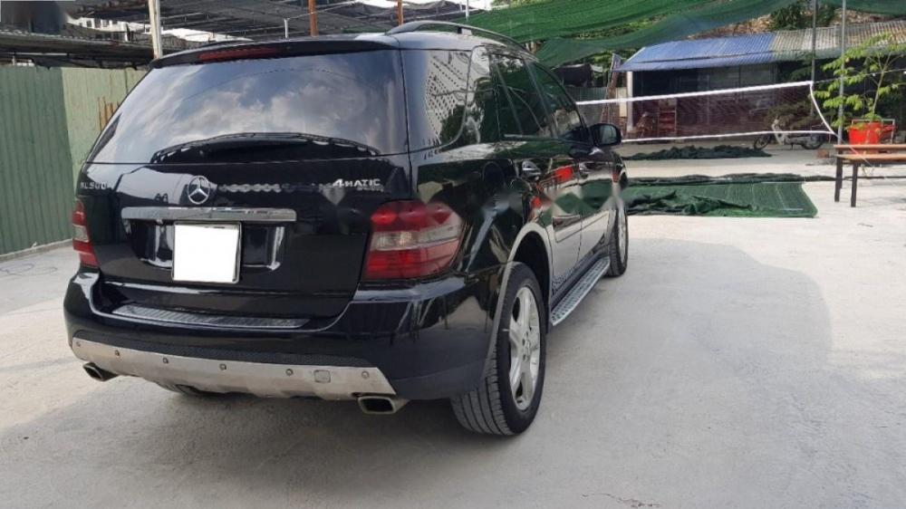 Mercedes-Benz ML Class ML350 2007 - Bán Mercedes ML350 sản xuất năm 2007, màu đen, xe nhập