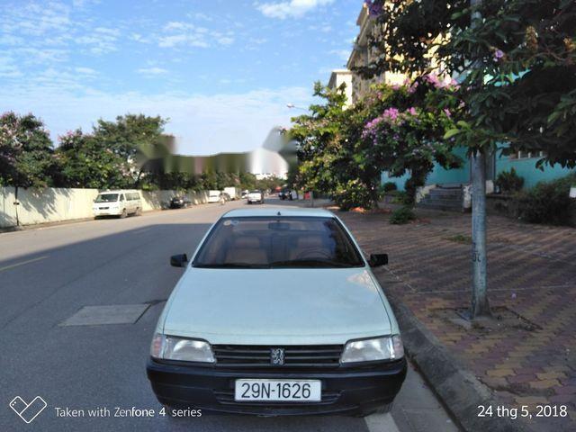 Peugeot 405 1991 - Cần bán xe Peugeot 405 sản xuất năm 1991, màu trắng, nhập khẩu nguyên chiếc