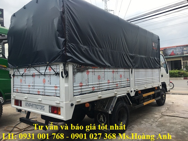 Isuzu QKR   2018 - Bán xe tải trả góp - xe tải Isuzu 3T49 thùng dài 4m3, xe tải Isuzu 3490kg thùng kín * hỗ trợ vay 80%