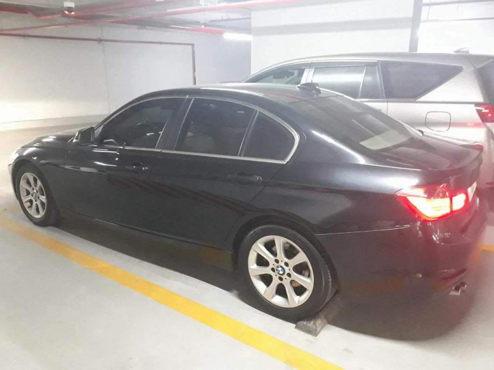 BMW 3 Series 328i 2012 - Đổi đời cần bán em BMW 328i, màu đen, xe nhập