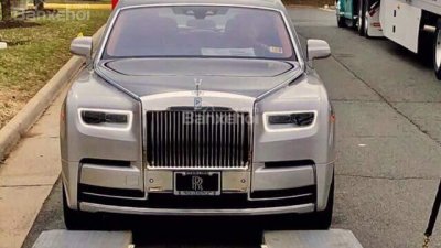 Rolls-Royce Phantom 2018 - Bán ô tô Rolls-Royce Phantom Phantom 2018, màu bạc nhập khẩu nguyên chiếc