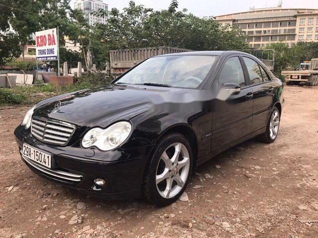 Mercedes-Benz C class  C180  2005 - Cần bán xe Mercedes C180 sản xuất năm 2005, màu đen