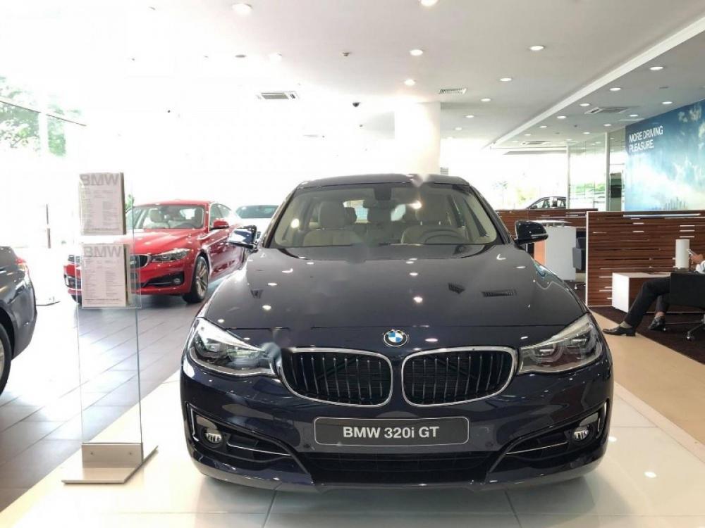 BMW 3 Series 320i GT 2017 - Cần bán BMW 3 Series 320i GT đời 2017, màu xanh lam, nhập khẩu nguyên chiếc