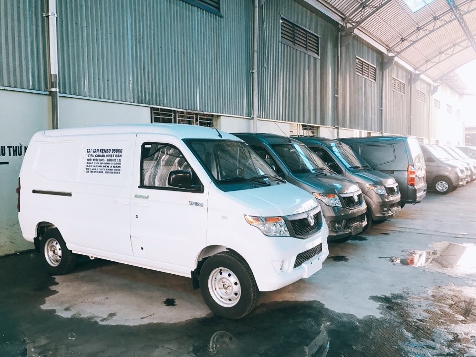 Hãng khác Xe du lịch 2018 - Bán xe tải Kenbo Van 2 chỗ 950kg tại Hải phòng
