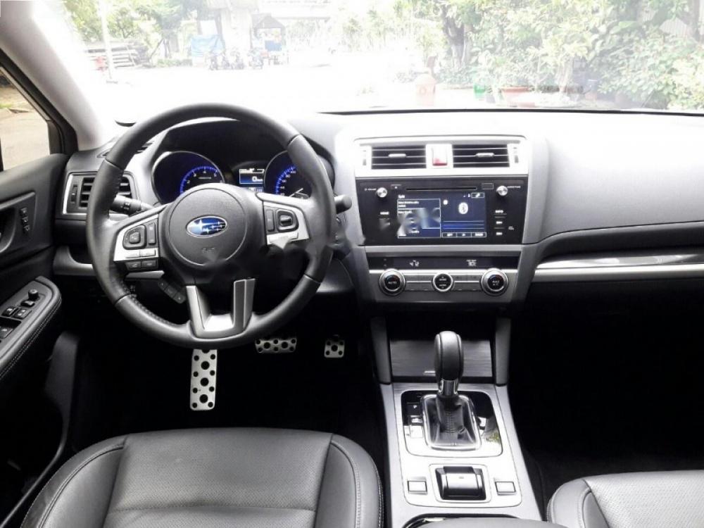 Subaru Outback 2015 - Cần bán lại xe Subaru Outback đời 2015, nhập khẩu nguyên chiếc chính chủ