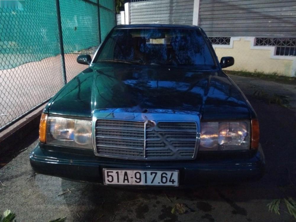 Mercedes-Benz E class 1992 - Bán Mercedes năm sản xuất 1992, màu xanh lam, nhập khẩu