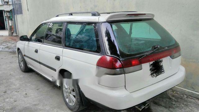 Subaru Legacy 1997 - Bán Subaru Legacy năm sản xuất 1997, màu trắng, nhập khẩu nguyên chiếc, giá tốt