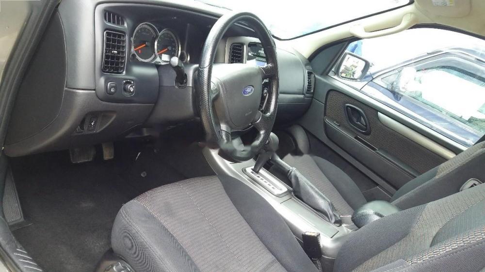 Ford Escape XLS 2.3L 4x2 AT 2011 - Bán xe Ford Escape XLS 2.3L 4x2 AT đời 2011, màu xám, giá tốt