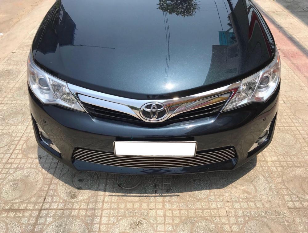 Toyota Camry XLE 2014 - Bán Toyota Camry XLE 2014, màu xanh lam, nhập khẩu như mới