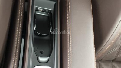 Bentley Continental 2016 - Bán xe Bentley Continental Flying Spur super đời 2016, màu trắng, nhập khẩu