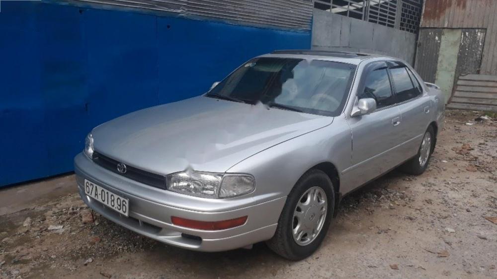 Toyota Camry XLE 1992 - Cần bán lại xe Toyota Camry XLE 1992, nhập khẩu nguyên chiếc số tự động, giá tốt