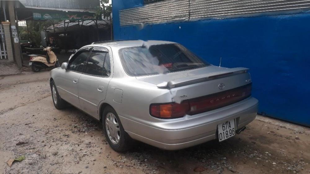 Toyota Camry XLE 1992 - Cần bán lại xe Toyota Camry XLE 1992, nhập khẩu nguyên chiếc số tự động, giá tốt