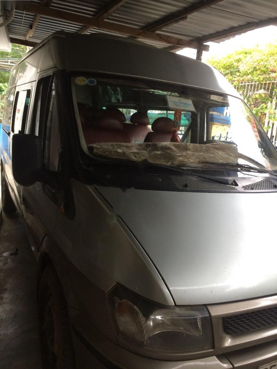 Ford Transit 2.4L 2005 - Bán Ford Transit 2.4L đời 2005, màu bạc chính chủ, 120 triệu