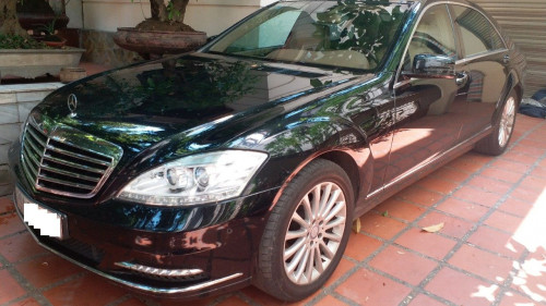 Mercedes-Benz S class S300 2011 - Bán xe Mercedes S300 màu đen/kem, sản xuất 12/2011 