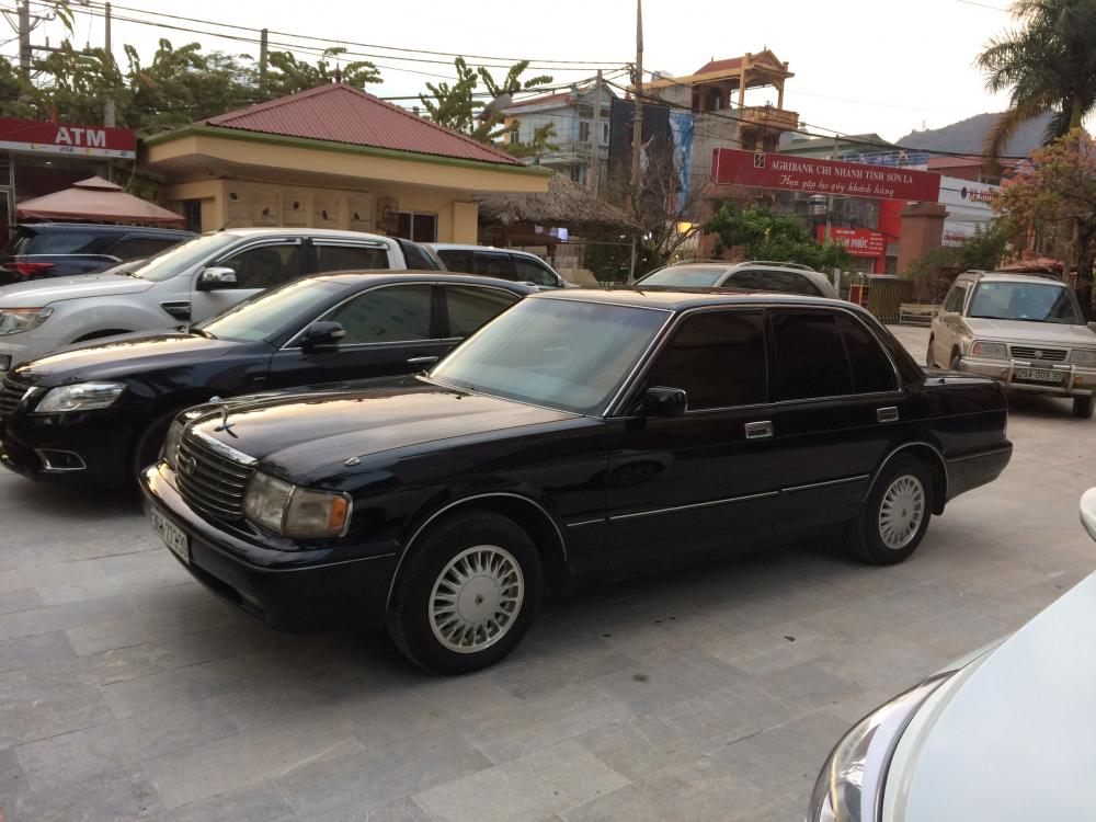 Toyota Crown LX 1993 - Bán Toyota Crown LX đời 1993, màu đen, nhập khẩu nguyên chiếc