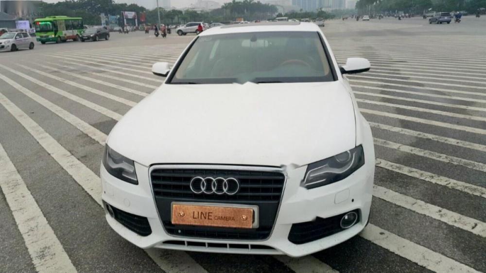 Audi A4  2.0T 2010 - Cần bán xe Audi A4 2.0T đời 2010, màu trắng, nhập khẩu nguyên chiếc ít sử dụng, giá tốt