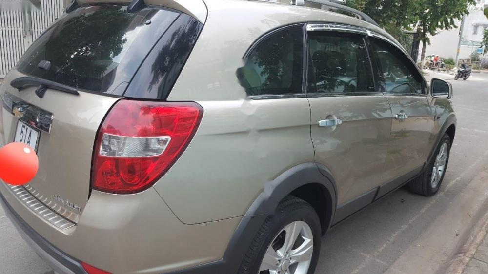 Chevrolet Captiva LT 2013 - Bán ô tô Chevrolet Captiva LT năm 2013, giá tốt