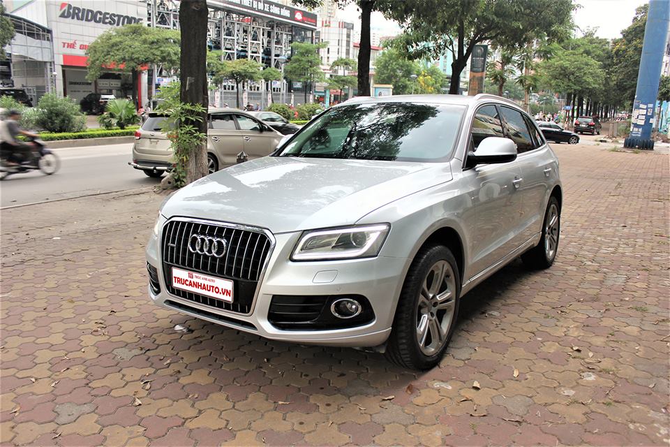 Audi Q5 2014 - Cần bán xe Audi Q5 năm 2014, màu bạc