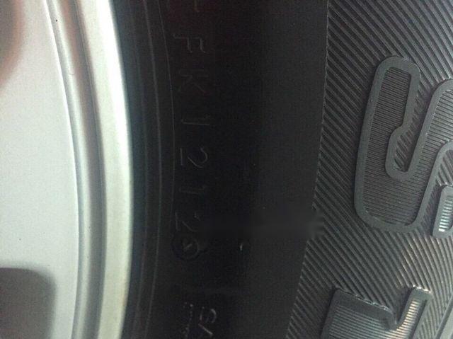 Toyota Fortuner 2012 - Bán xe Toyota Fortuner sản xuất 2012, màu đen, giá tốt