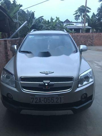 Chevrolet Captiva  MT 2008 - Bán Chevrolet Captiva MT sản xuất 2008, màu bạc giá cạnh tranh