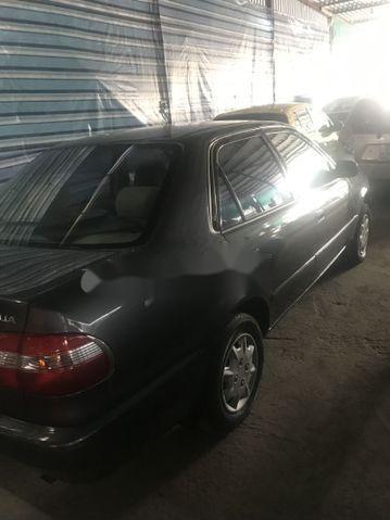 Toyota Corolla altis 1998 - Cần bán gấp Toyota Corolla altis năm sản xuất 1998, màu đen, giá 195tr